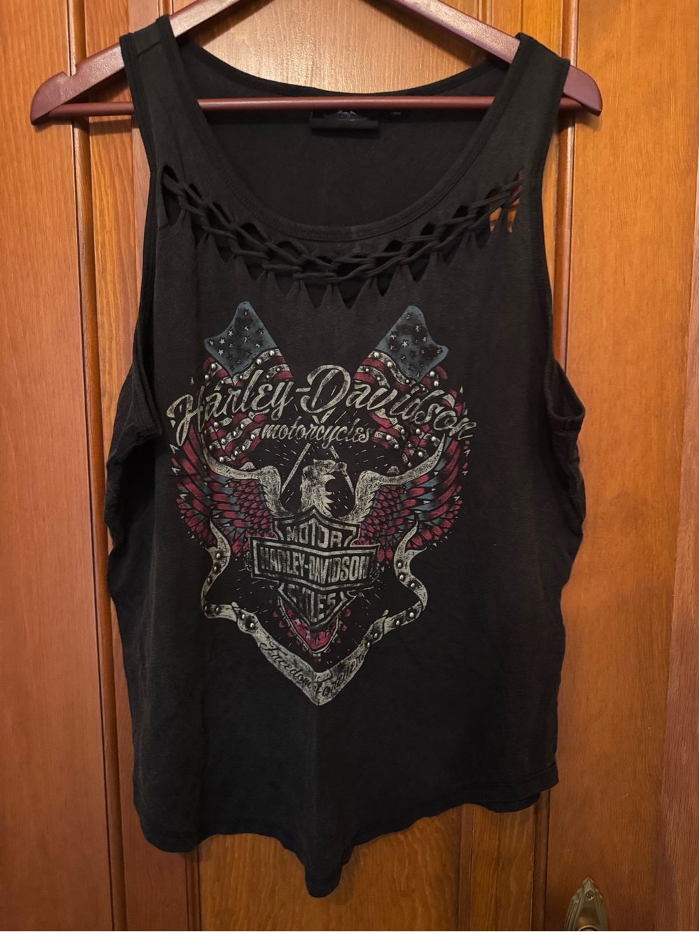 Harley-Davidson Black Tank with Red and Silver Winged Graphic